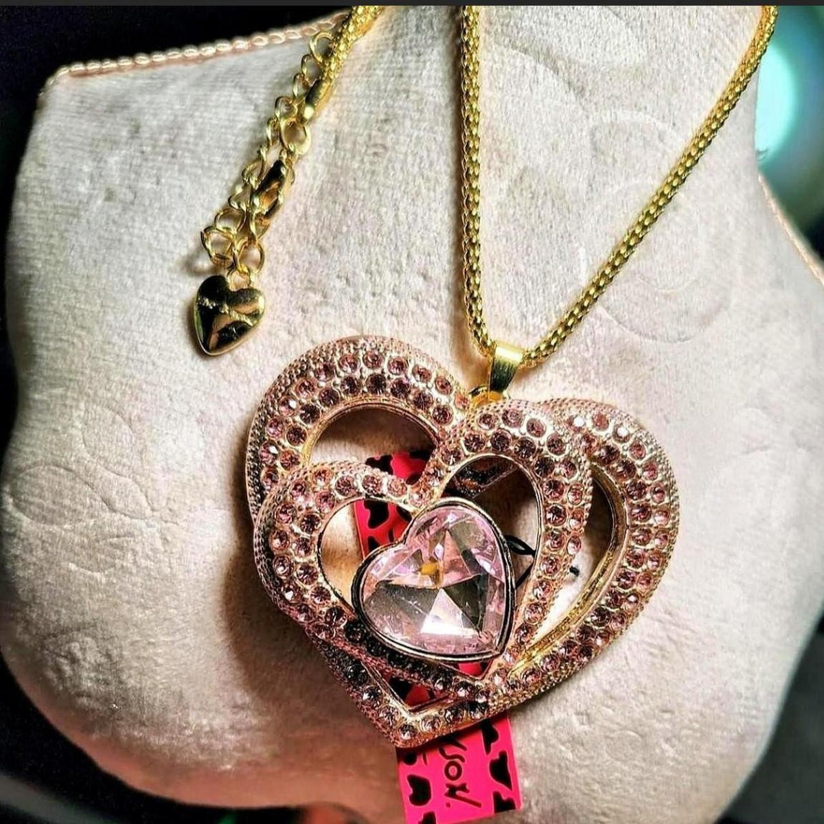Betsey Johnson Gold Tone Heart Pendant Necklace with Crystal Accent - New wt