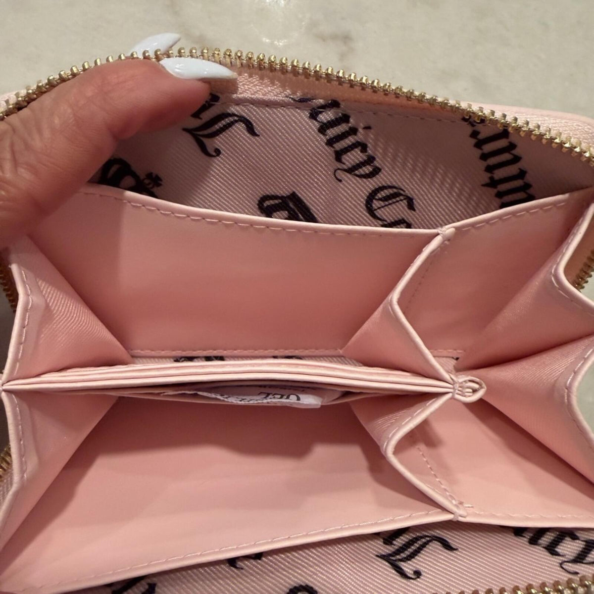 JUICY COUTURE STRAWBERRY WALLET! Zip w multiple compartments