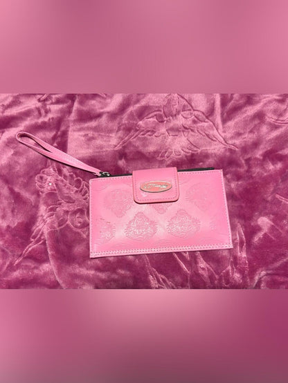NWT Ed Hardy Pink Embossed Skull Wallet and Key Ring Gift Set Box