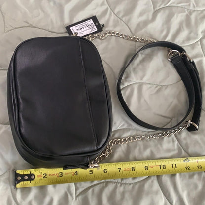 Badgley Mischka Black Vegan Leather Shoulder Bag with Chain Strap  nwt