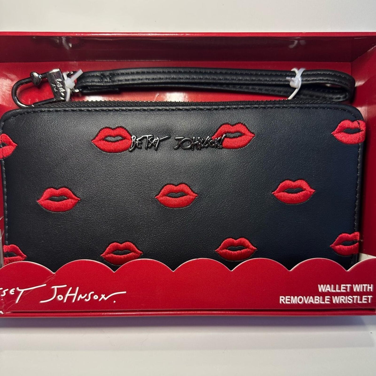 Betsey Johnson Lip Wallet Wristlet Black Red Kiss NWT
