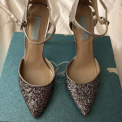 Blue by Betsey Johnson Silver Metallic Glitter Pointed Toe Heels Size 7.5