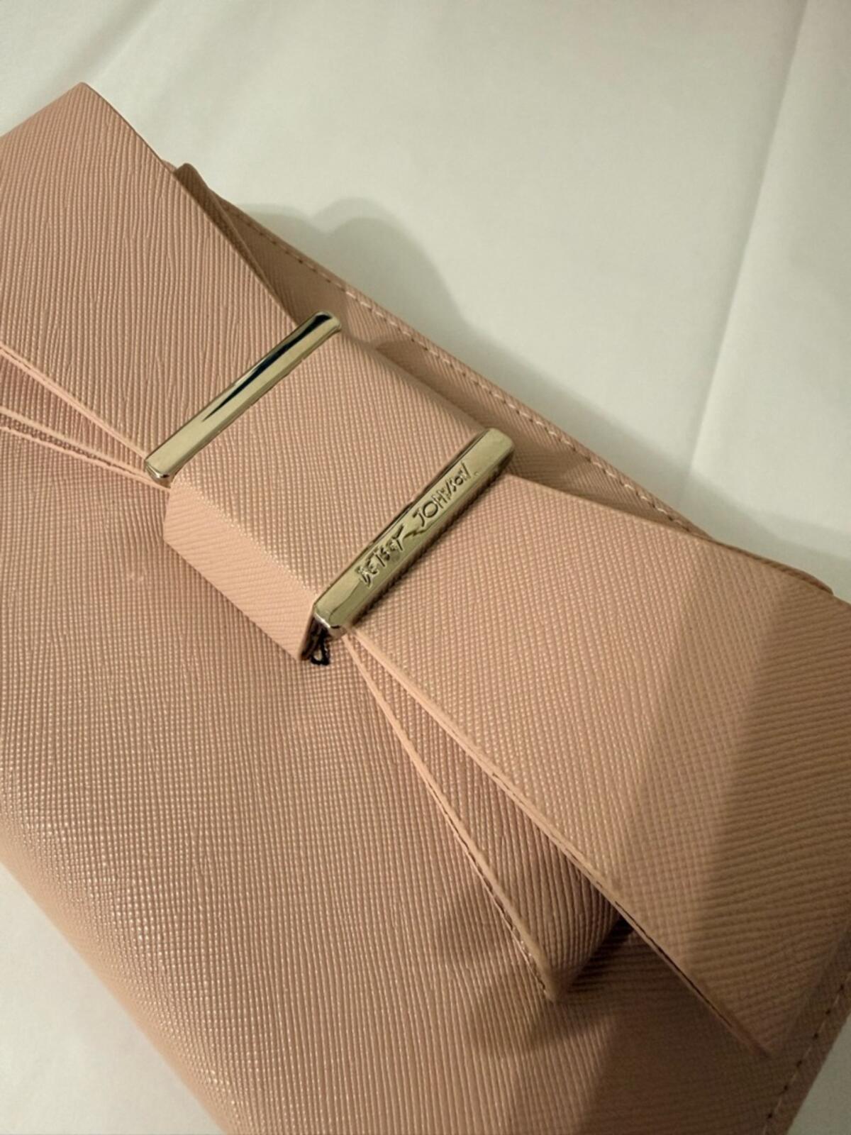 Betsey Johnson Blush Pink Bow Wristlet Wallet NWOT