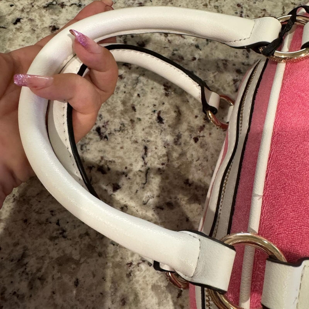 Exclusive Juicy Couture sweet and juicy 🍓🍓🍓bag w/ Strawberry Coin Purse