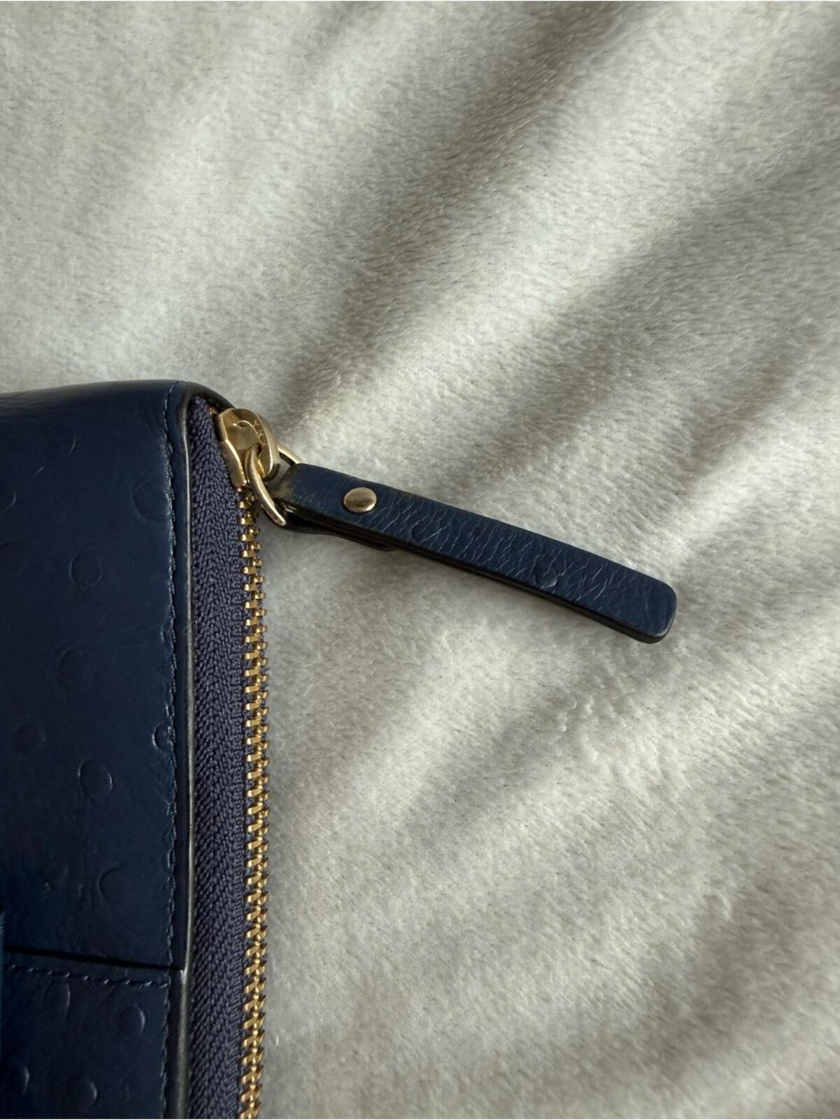 Kate Spade Beacon Court Lacey Zip Around Bow Wallet Blue Ostrich Embossed