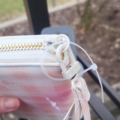 Betsey Johnson Pink and White Gingham Check Zip-Around Wristlet Wallet nwt