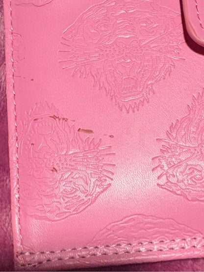 NWT Ed Hardy Pink Embossed Skull Wallet and Key Ring Gift Set Box