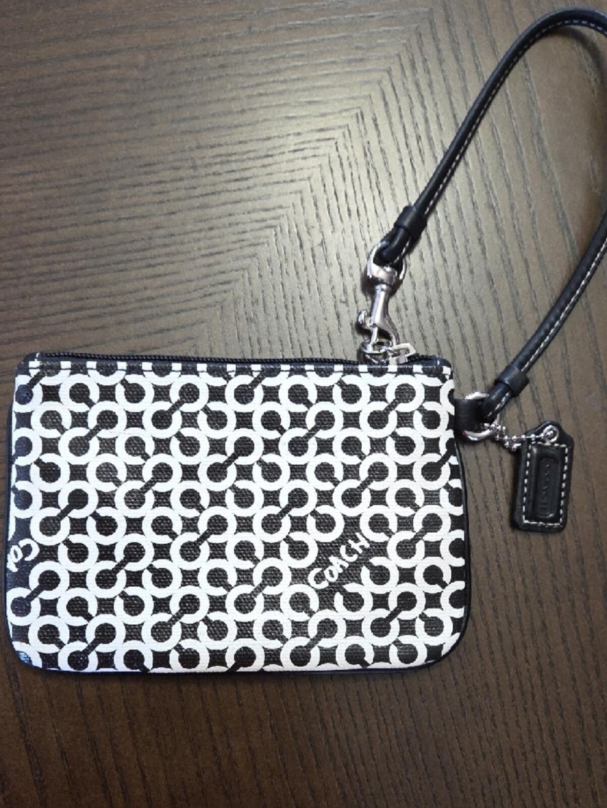 Coach Signature Canvas Wristlet Black White