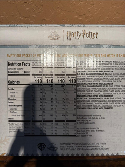 Wizarding World Of Harry Potter ! Warner Bros. Harry Potter NIB White
