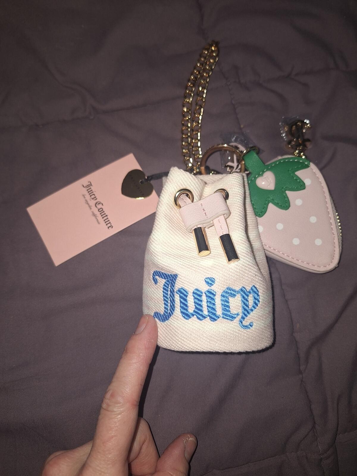 NWT Juicy Couture Exclusive Micro Canvas Bucket Bag Charm Set Strawberry