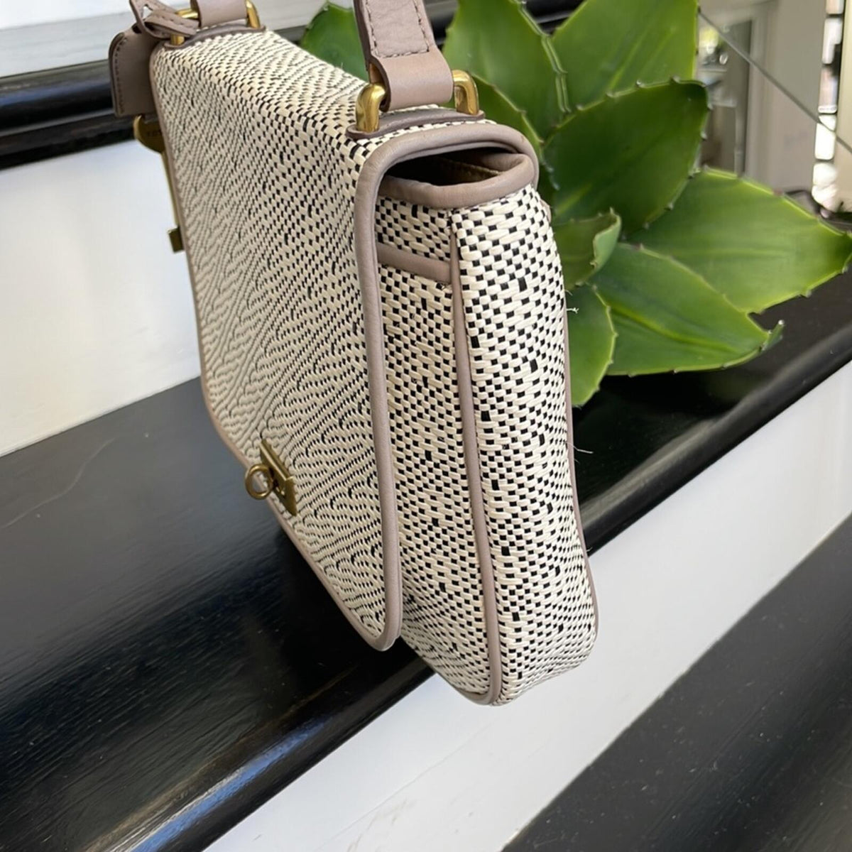 Fossil Canvas Leather Crossbody Satchel Key Charm Cream Tan