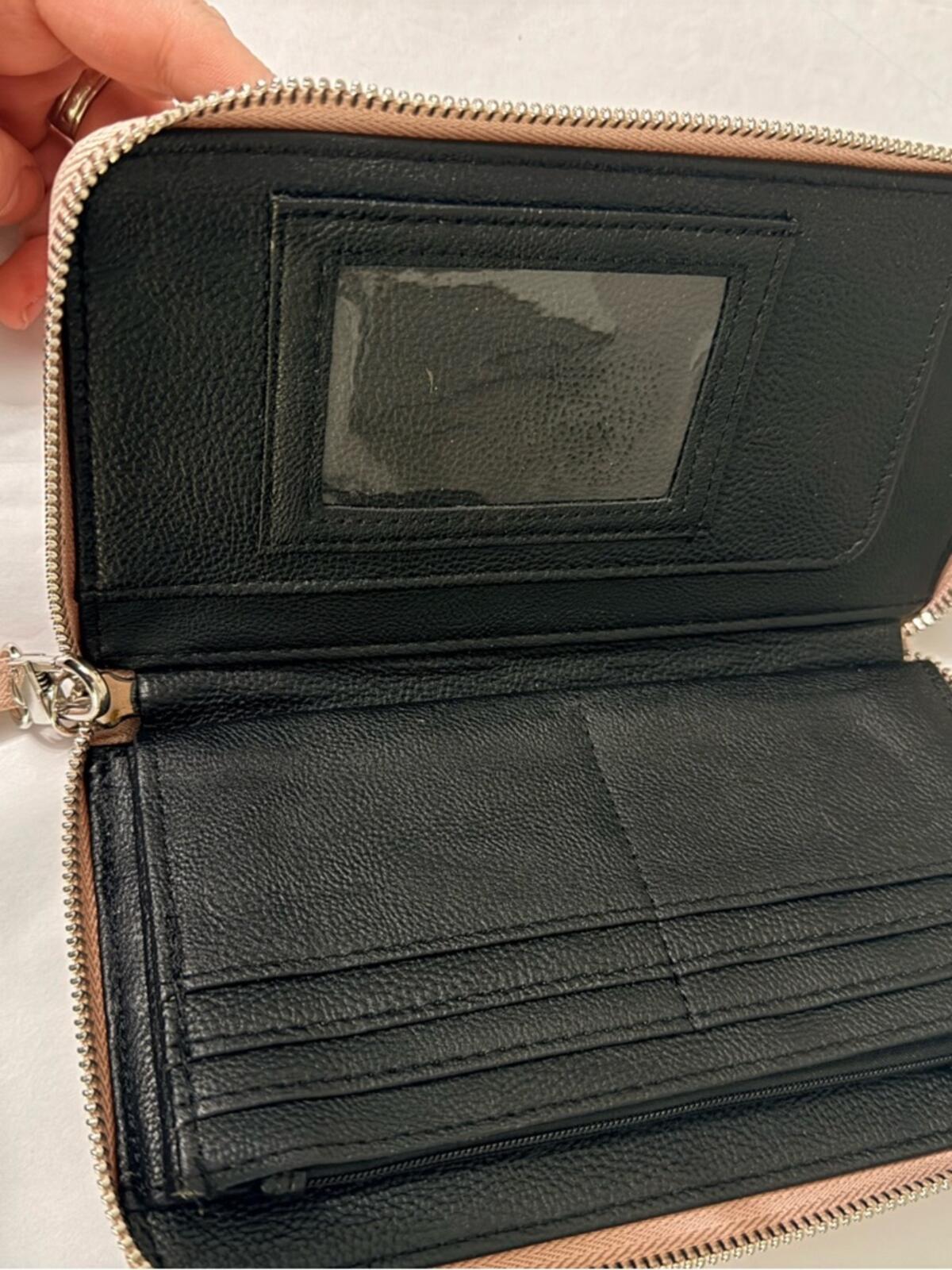 Betsey Johnson Blush Pink Bow Wristlet Wallet NWOT