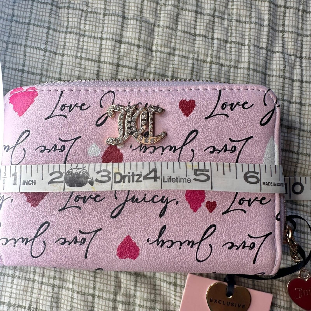 Exclusive Juicy Couture Pink Heart Print Zip Wallet with Gold Logo Charm