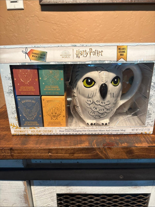 Wizarding World Of Harry Potter ! Warner Bros. Harry Potter NIB White