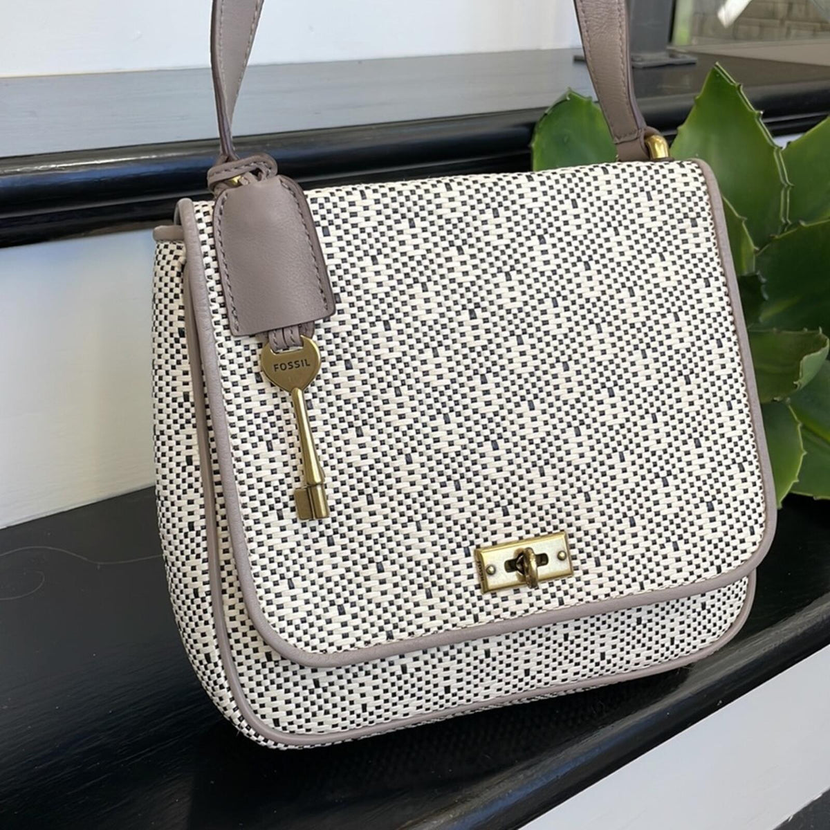 Fossil Canvas Leather Crossbody Satchel Key Charm Cream Tan