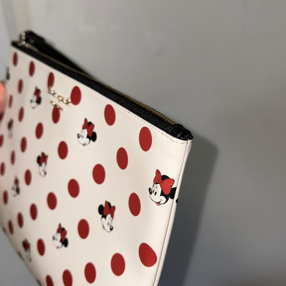 Kate Spade Disney Minnie Mouse Love My Dots Wristlet Pouch Clutch NWOT