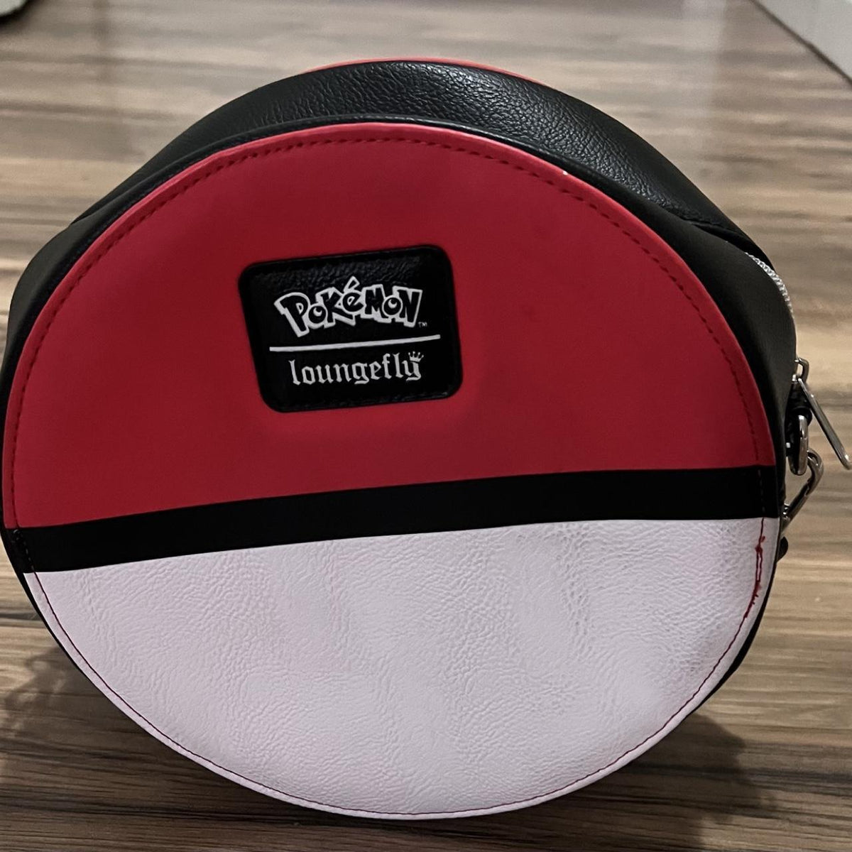 Loungefly Pokémon Poké Ball Round Crossbody Bag Red White Black Shoulder Purse