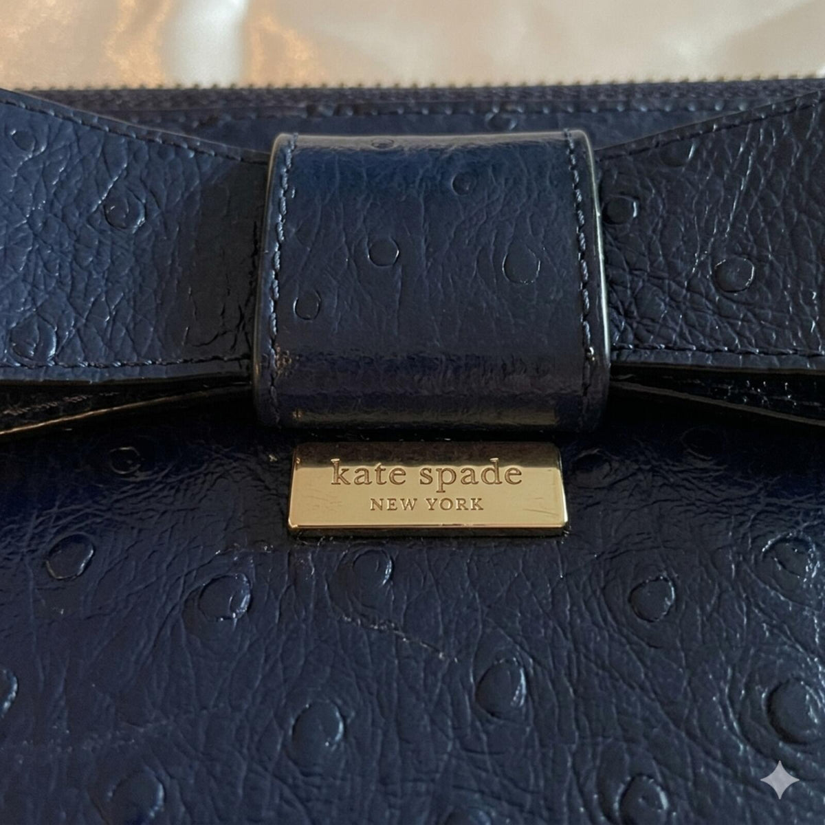 Kate Spade Beacon Court Lacey Zip Around Bow Wallet Blue Ostrich Embossed